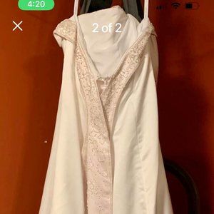 Alfred Angelo Wedding Dress, Ivory Size 14